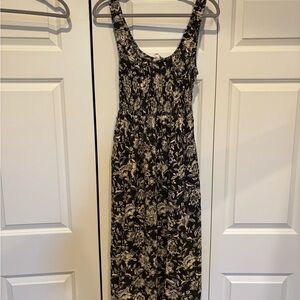 Faherty Black and Cream Sleeveless Scoop Neck Midi Sundress